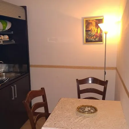 Maison d'hôtes Elvira Miniscalchi *