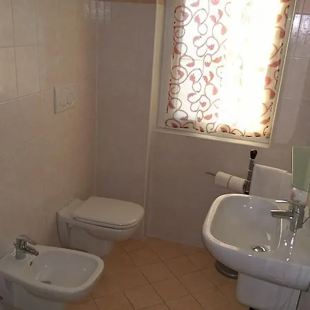 Maison d'hôtes Elvira Miniscalchi *