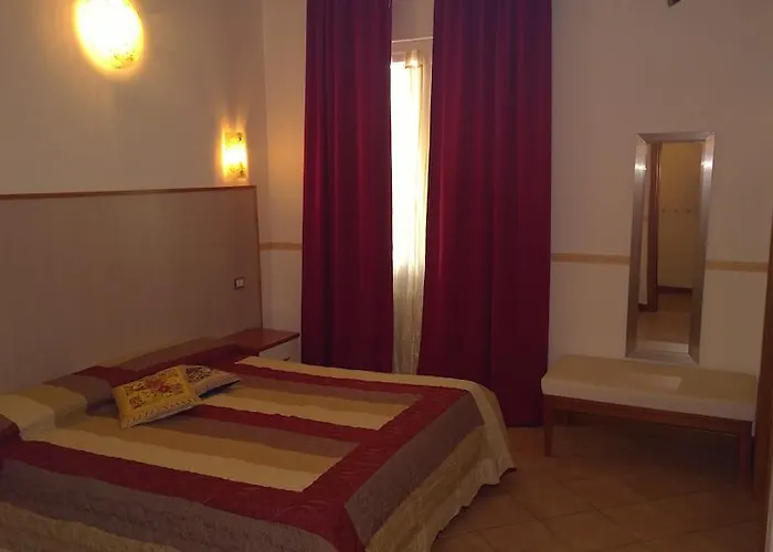 Elvira Miniscalchi بيت ضيافة